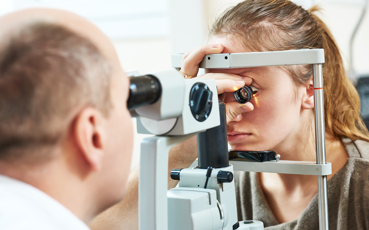 How to Keep Cool in the Face of a Complaint Optical Complaints